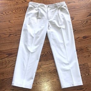 Lands’ End Men Khaki Pants